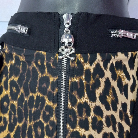 Killstar nwt leopard goth/punk skirt! Pretty kitty strappy mini! FINAL PRICE! - Picture 4 of 16